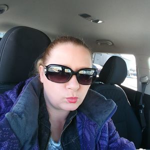 Meet your Posher, Vickie